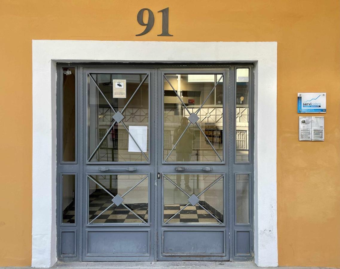 Zabella Mercado Central Apartment Zaragoza Bagian luar foto